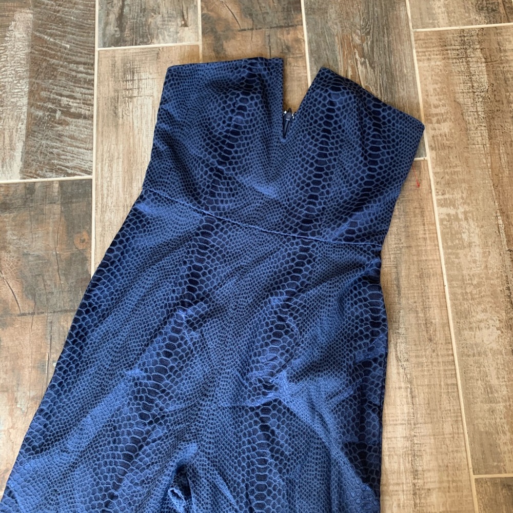 ✨ Missguided Blue Snake Print Jumpsuit Strapless - Picture 11 of 16